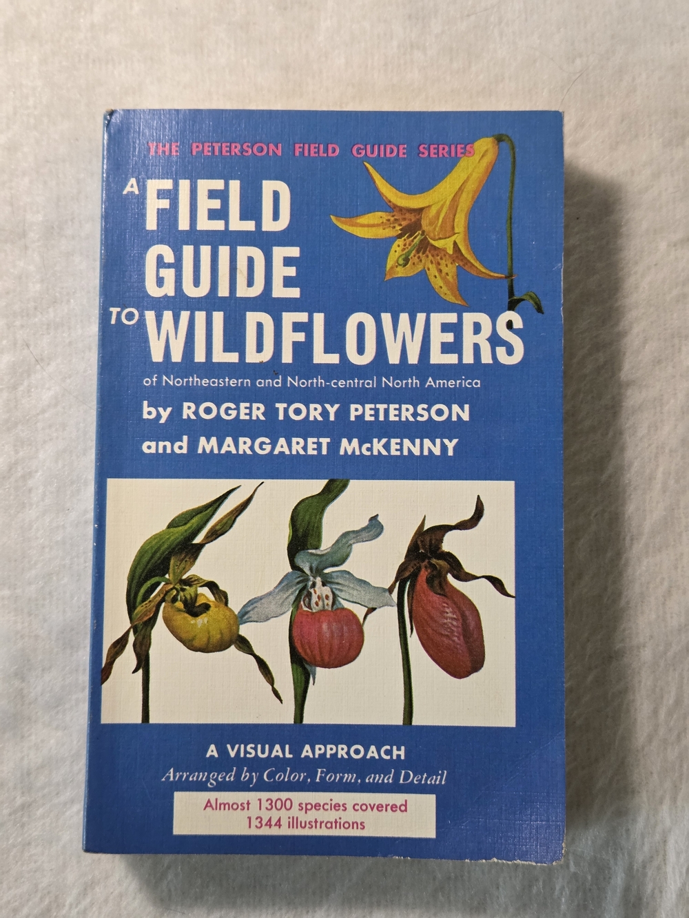 📘A Field Guide to Wildflowers by Roger Tory Peterson 1968 Blue Cover